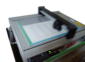 紙工カッティングプロッター